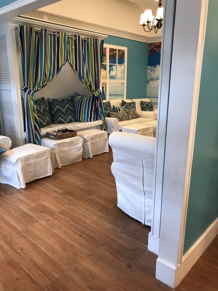 NAIL.A.HOLICS Updated October 2024 SM Lipa City Mall, Lipa