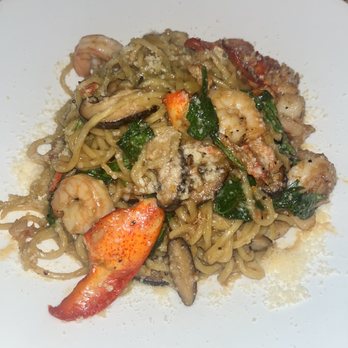 Yard House - Lobster Garlic Noodles - New American Near Me - San Antonio, Texas Yard House - Lobster Garlic Noodles - New American Near Me - San Antonio, Texas