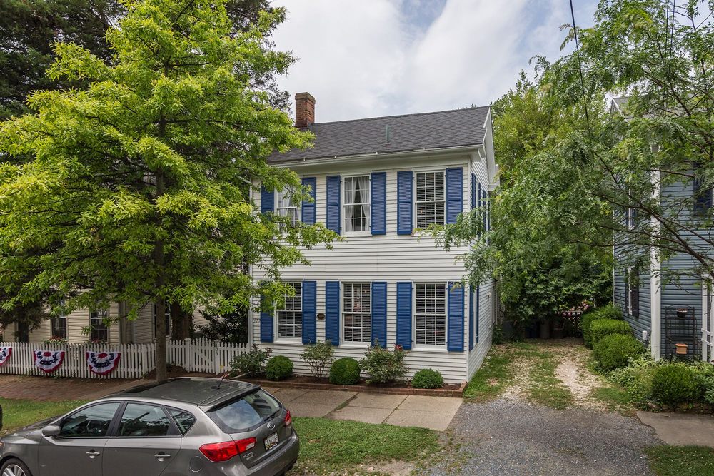 CORNELIA C HECKENBACH Real Estate Agents 109 S Talbot St, St