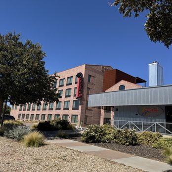 Cotton Court - Hotels Near Me - Lubbock, Texas
