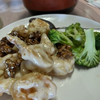Best Hong Kong Dining - Walnut shrimp - Chinese Near Me - Mesa, Arizona Best Hong Kong Dining - Walnut shrimp - Chinese Near Me - Mesa, Arizona