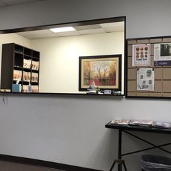 Joel R Kaplan, DC - The receptionist area