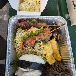 Nori's Saimin & Snacks - Big Plate