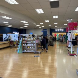 Marshall's, TJ Maxx, HomeGoods, all the same company.