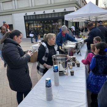 Walnut Creek Downtown - 12/10/23 FYI, today's event. Happy Chanukah - Local Flavor Near Me - Walnut Creek, California Walnut Creek Downtown - 12/10/23 FYI, today's event. Happy Chanukah - Local Flavor Near Me - Walnut Creek, California