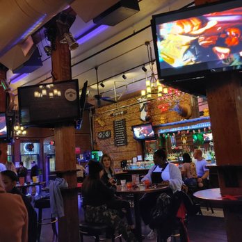 Dixie Tavern - Karaoke Near Me - Portland, Oregon