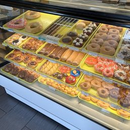 Donut case