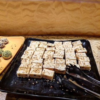 Goofy's Kitchen - Christmas Eve 2018 - American Near Me - Anaheim, California