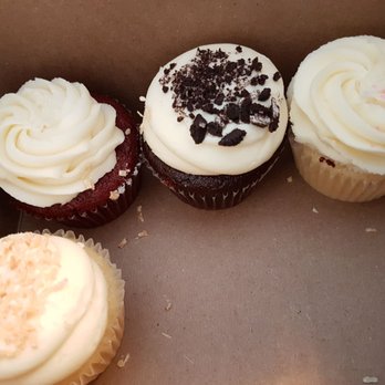 Coco Cake - Red velvet, cookies and cream, vanilla, toasted coconut cupcakes - Bakeries Near Me - Pickering, Ontario Coco Cake - Red velvet, cookies and cream, vanilla, toasted coconut cupcakes - Bakeries Near Me - Pickering, Ontario