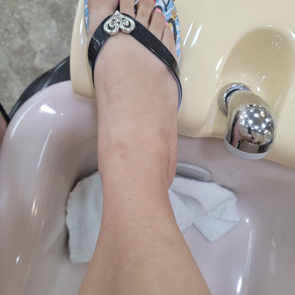 Guccio Nail Spa - Mimi the best, loved my and pedicure - Nail Salons Near Me - Corona, California Guccio Nail Spa - Mimi the best, loved my and pedicure - Nail Salons Near Me - Corona, California