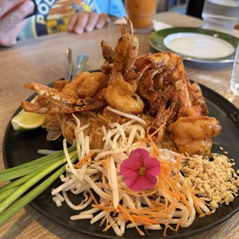 R HaanThai - Pad Thai Crispy Tiger Prawns - Thai Near Me - Fremont, California R HaanThai - Pad Thai Crispy Tiger Prawns - Thai Near Me - Fremont, California