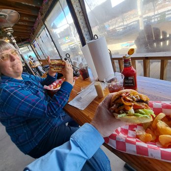 Sand Bar & Grille - Barnyard Burgers and crispy chip style fries - New American Near Me - Hiawassee, Georgia