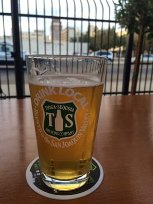 Tioga-Sequoia Beer Garden by null