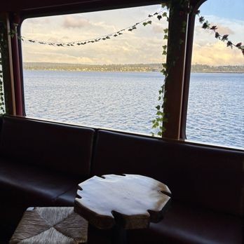 On the Hiyu - Pau Hana lounge - Venues & Event Spaces Near Me - Seattle, Washington On the Hiyu - Pau Hana lounge - Venues & Event Spaces Near Me - Seattle, Washington