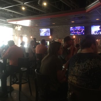 Red Cow St. Paul - Fun lunchtime crowd! - Burgers Near Me - St Paul, Minnesota Red Cow St. Paul - Fun lunchtime crowd! - Burgers Near Me - St Paul, Minnesota