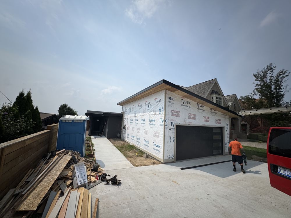 RED OAK CONSTRUCTION - Updated April 2026 - 49 Photos - 2142 Beechmont ...