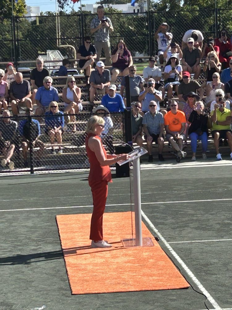 Jimmy Evert Tennis Center Logo