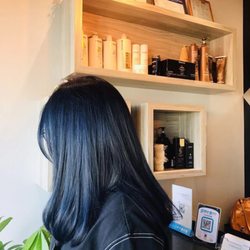 J hair salon