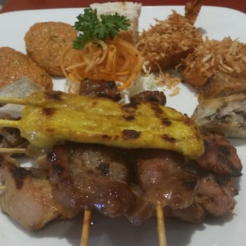 Indian Express - Sampler A
2 Moo Yang, 2 Gai Yang, 2 Gai satay, 2 Thai Taste crispy spring rolls, 2 coconut shrimp & 2 fried fish cake - Vegan Near Me - Wheaton, Maryland Indian Express - Sampler A
2 Moo Yang, 2 Gai Yang, 2 Gai satay, 2 Thai Taste crispy spring rolls, 2 coconut shrimp & 2 fried fish cake - Vegan Near Me - Wheaton, Maryland