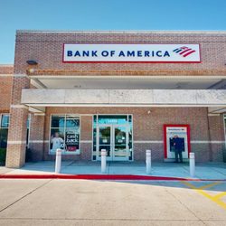 Bank of America Financial Center - Storefront