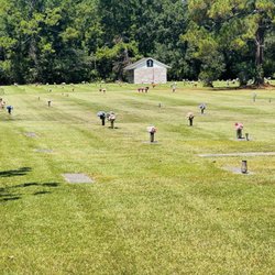 Magnolia Memorial Gardens
