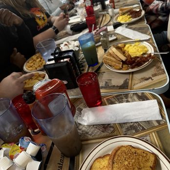 Mom's Family Restaurant - French toast - Breakfast & Brunch Near Me - Niagara Falls, New York Mom's Family Restaurant - French toast - Breakfast & Brunch Near Me - Niagara Falls, New York