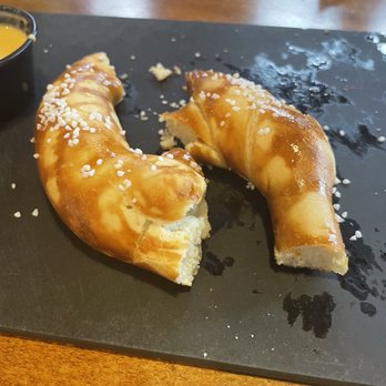 Niagara Brewing Company - Pretzel - Brewpubs Near Me - Niagara Falls, Ontario Niagara Brewing Company - Pretzel - Brewpubs Near Me - Niagara Falls, Ontario