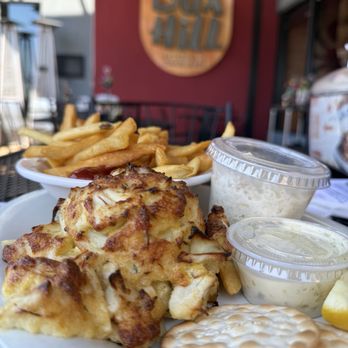 Box Hill Crab Cakes - Pizza Near Me - Abingdon, Maryland