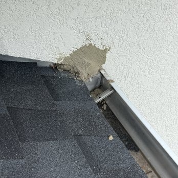 Nicholas Roofing & Tuckpointing - Repairing improper kick out flashing - Roofing Near Me Nicholas Roofing & Tuckpointing - Repairing improper kick out flashing - Roofing Near Me