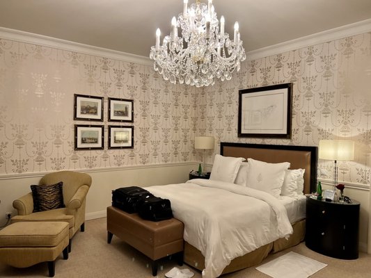 Four Seasons Hotel Prague by null
