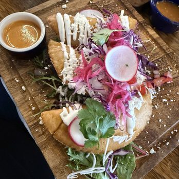 La Más Querida - Chicken empanadas - Mexican Near Me - San Jose, California