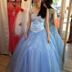 This is the dress she made for me. Zoila does beautiful work