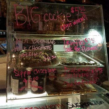 Lulu's Chocolate Bar - Display case - Desserts Near Me - Savannah, Georgia