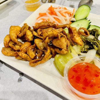 Bien Hen Restaurant - Ruột heo chiên giòn - Seafood Near Me - Westminster, California