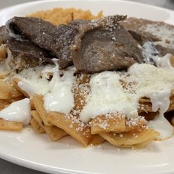 La Chata Mexican Restarant  - Chilaquiles with biste.