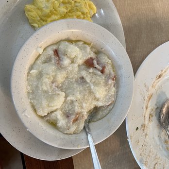 Frank's Grill - Grits, eggs and bacon - Diners Near Me - Houston, Texas