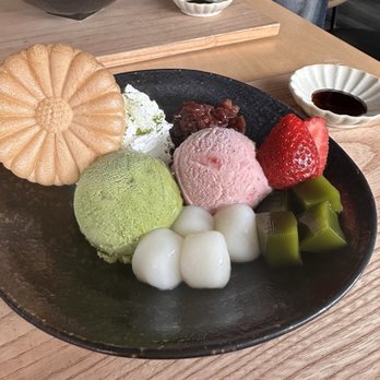 Cha To Gelato Zen - Anmitsu with matcha and strawberry white chocolate ice cream.   It comes with strawberry, an, matcha jelly, mochi, and whipped cream. - Gelato Near Me - Honolulu, Hawaii