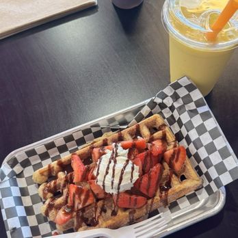 Mary's Cafe - Mary Street Waffle Kay Smoothie - Coffee & Tea Near Me - Austin, Texas Mary's Cafe - Mary Street Waffle Kay Smoothie - Coffee & Tea Near Me - Austin, Texas