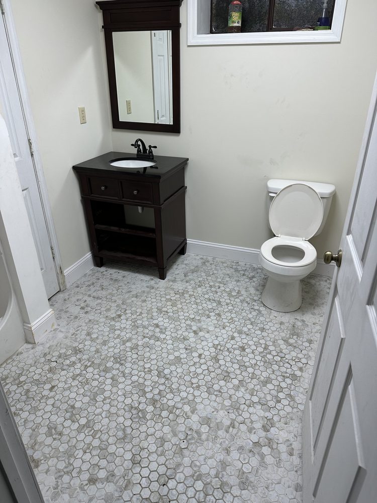 Slide of Kentucky Bathroom & Remodel