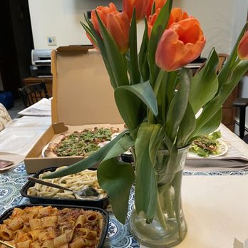 La Figata - Fig pizza,Bucatini Carbonara, Caesar, fig pizza - Bars Near Me - Granby, Connecticut