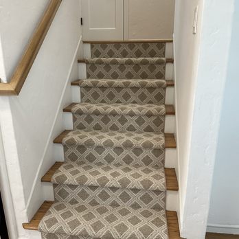 Floor Dimensions - Stair runner - Carpeting Near Me - Albany, California Floor Dimensions - Stair runner - Carpeting Near Me - Albany, California