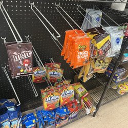 Cravin's Country Market & Deli