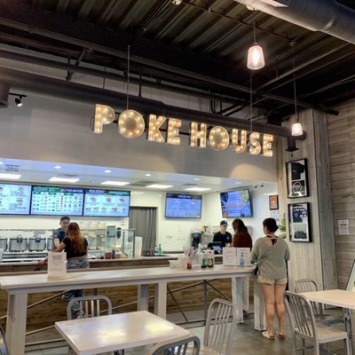 Poke House Denver by null