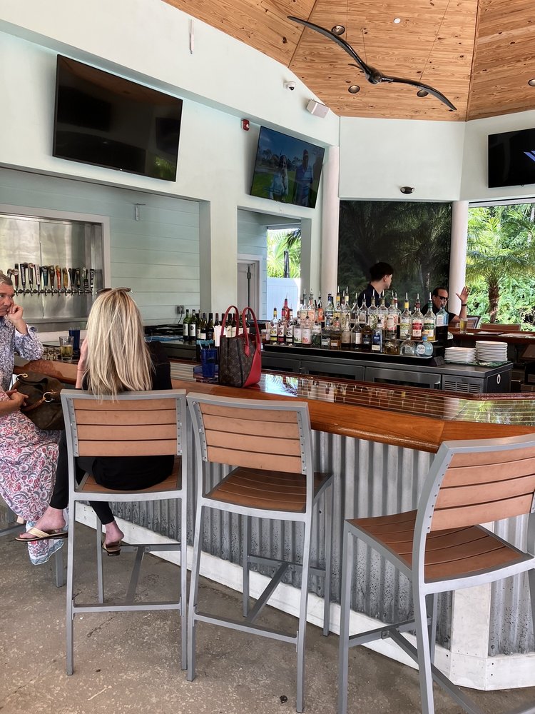 Frigate's Waterfront Bar and Grill
