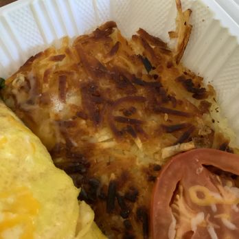 Red River Cafe - Crappy omelette with burnt hash browns and xanned mushrooms - Burgers Near Me - Ferndale, Washington