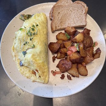 Tutu Lounge - Mushroom & truffle omelet - Breakfast & Brunch Near Me - San Rafael, California Tutu Lounge - Mushroom & truffle omelet - Breakfast & Brunch Near Me - San Rafael, California