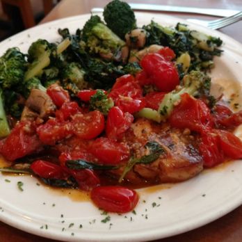 Mamma Lucia Italian Restaurant - Italian Near Me - Dunkirk, Maryland