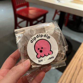 Ramen Tatsu-Ya - Ice cream sandwich - Ramen Near Me - Austin, Texas Ramen Tatsu-Ya - Ice cream sandwich - Ramen Near Me - Austin, Texas