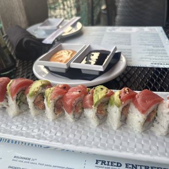 Minglewood Harborside - Red Sox Roll - Bars Near Me - Gloucester, Massachusetts