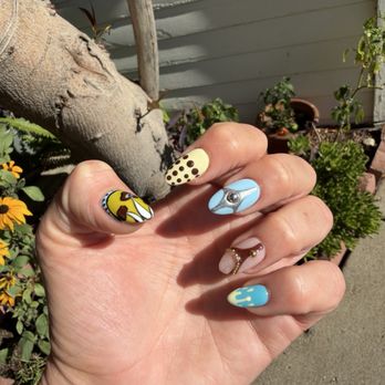 AQ Nails Salon - Nail Salons Near Me - Pasadena, California